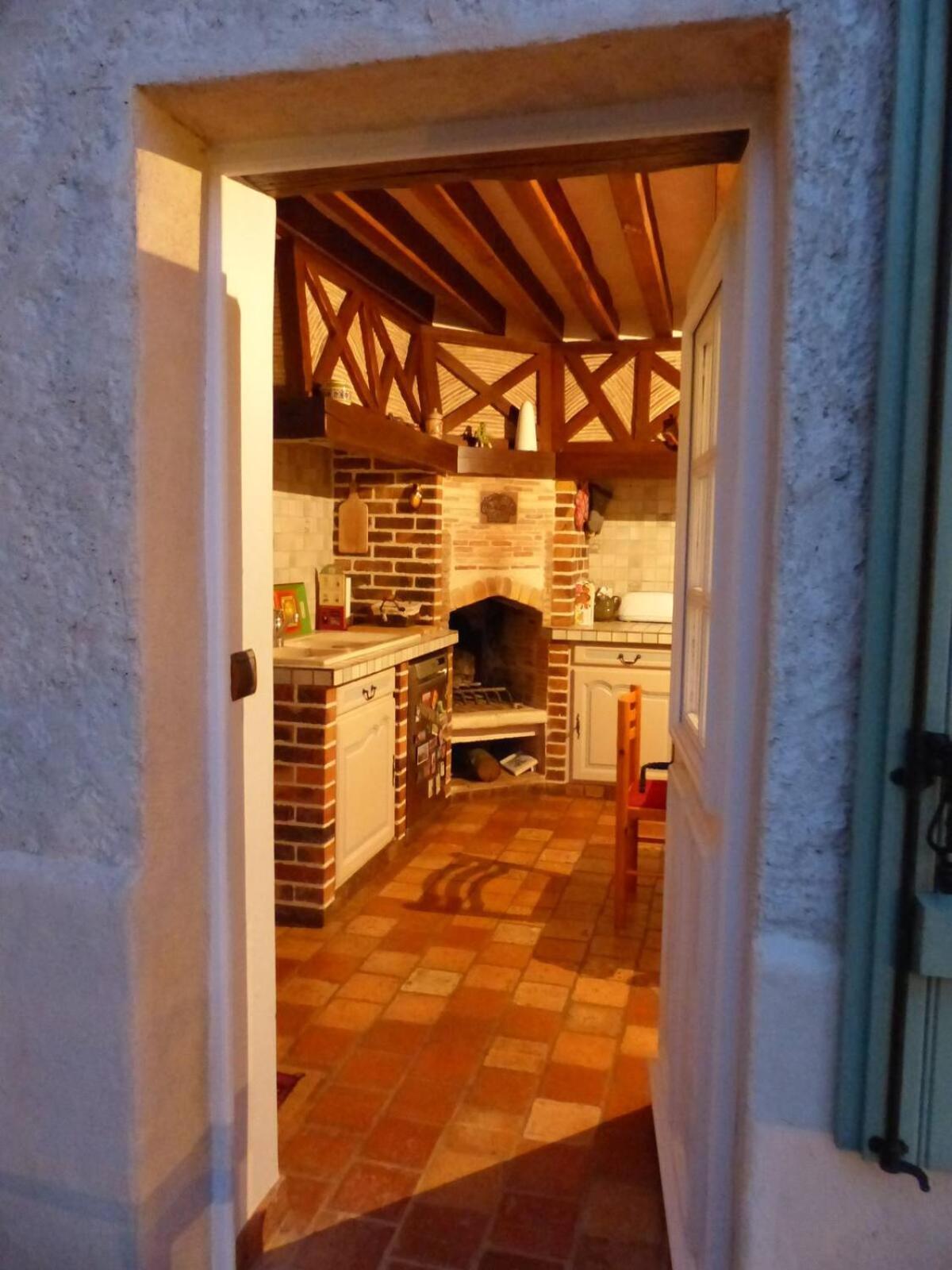 Maison D'Hotes La Source Magny-les-Hameaux Luaran gambar